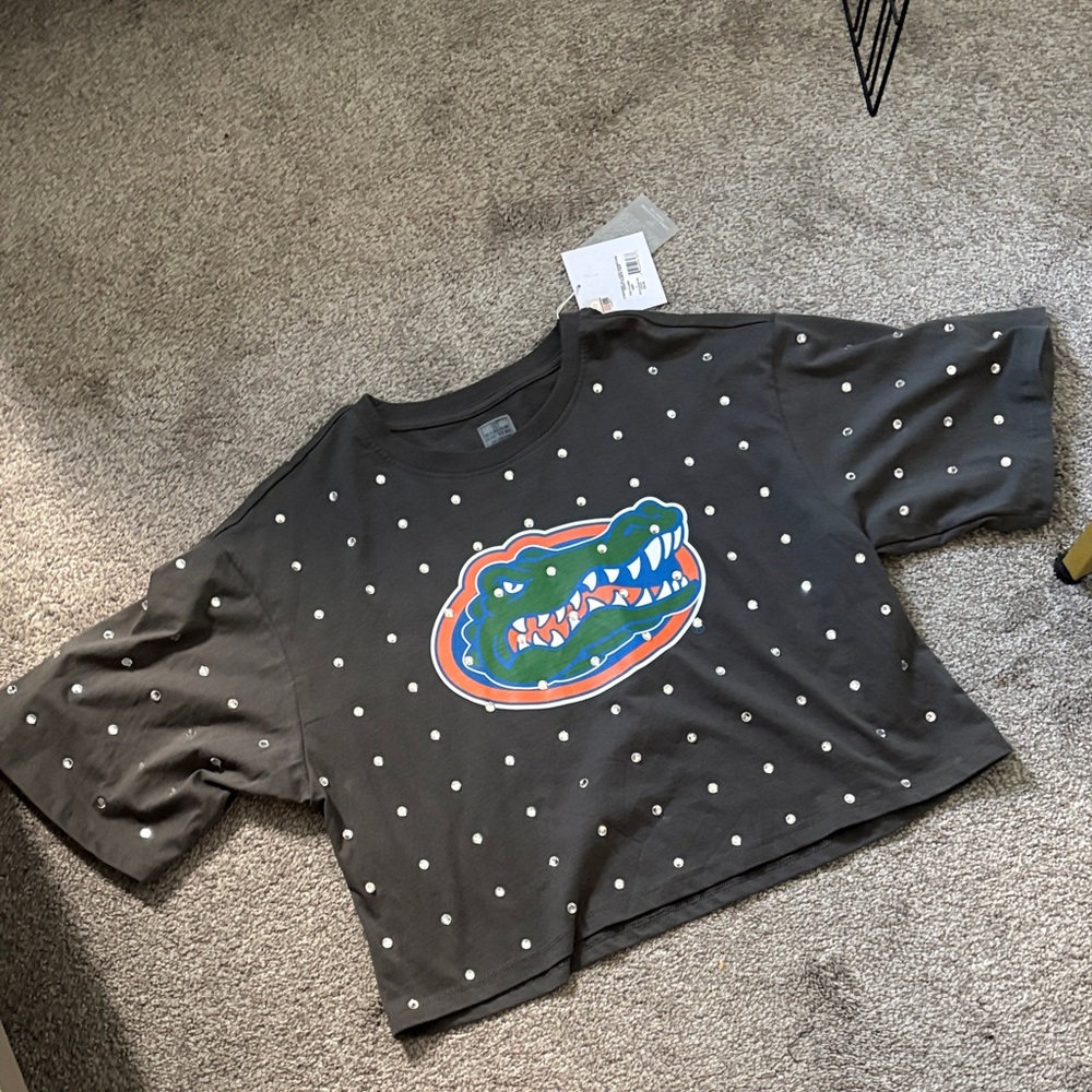 Gator women’s shirt Game day couture New with tags